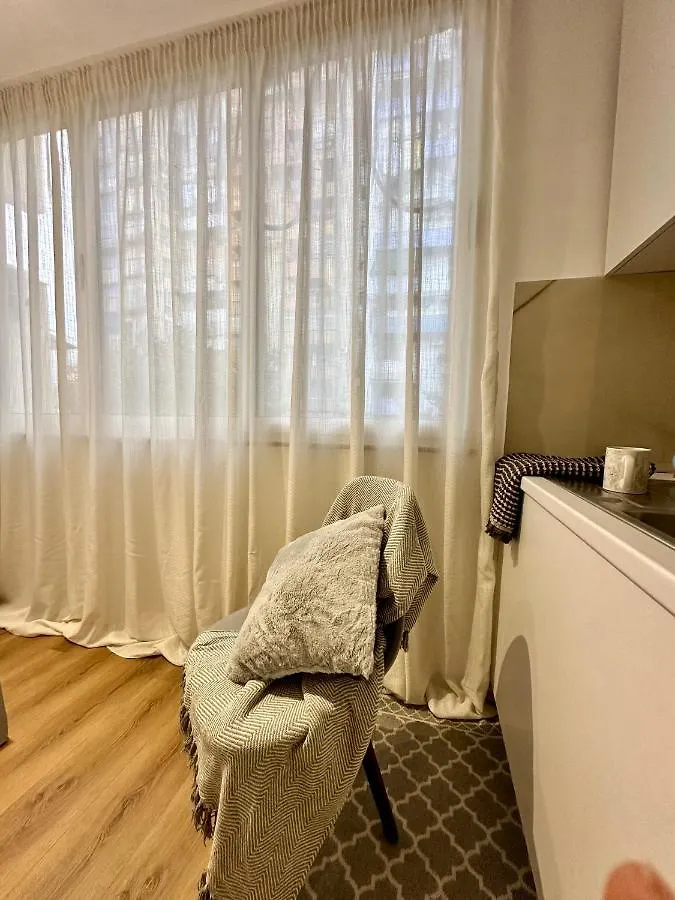 Tirana Lake Park Apartment